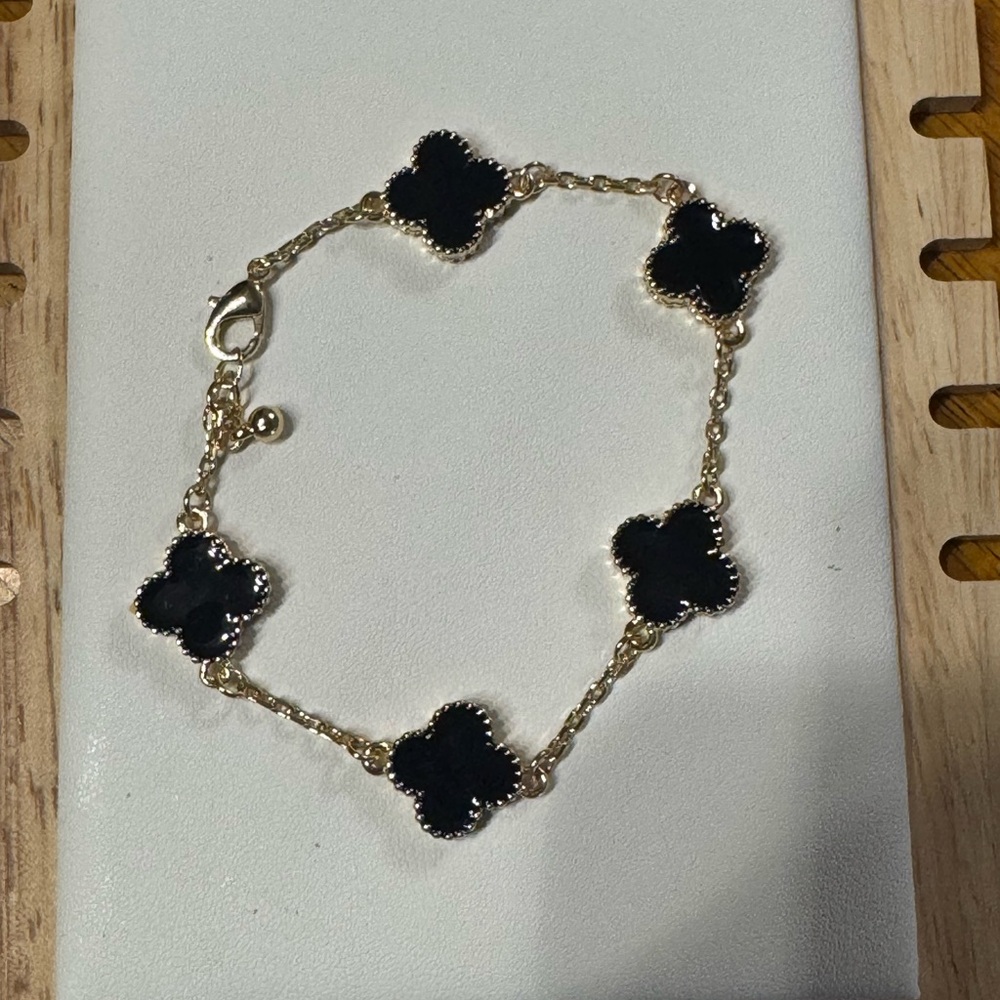 ANGIE BRACELET HANDMADE. - Picture 3 of 8